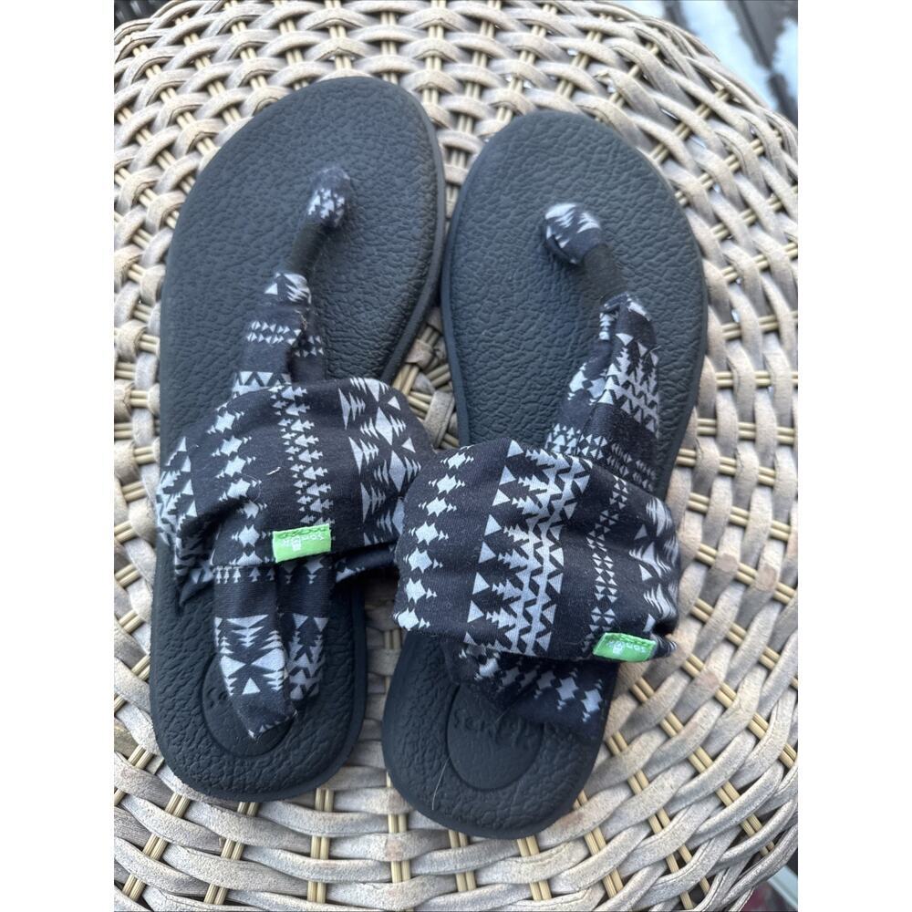 Sanuk Yoga Sling Sandals Black White Geometric Comfort Women’s US 9 UK 7 EU 40
